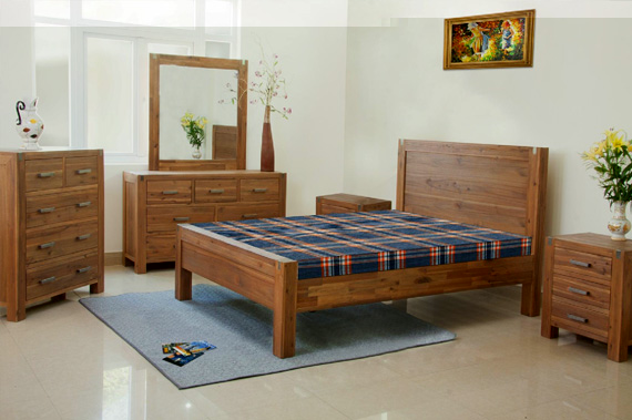 Queen Bedroom Set